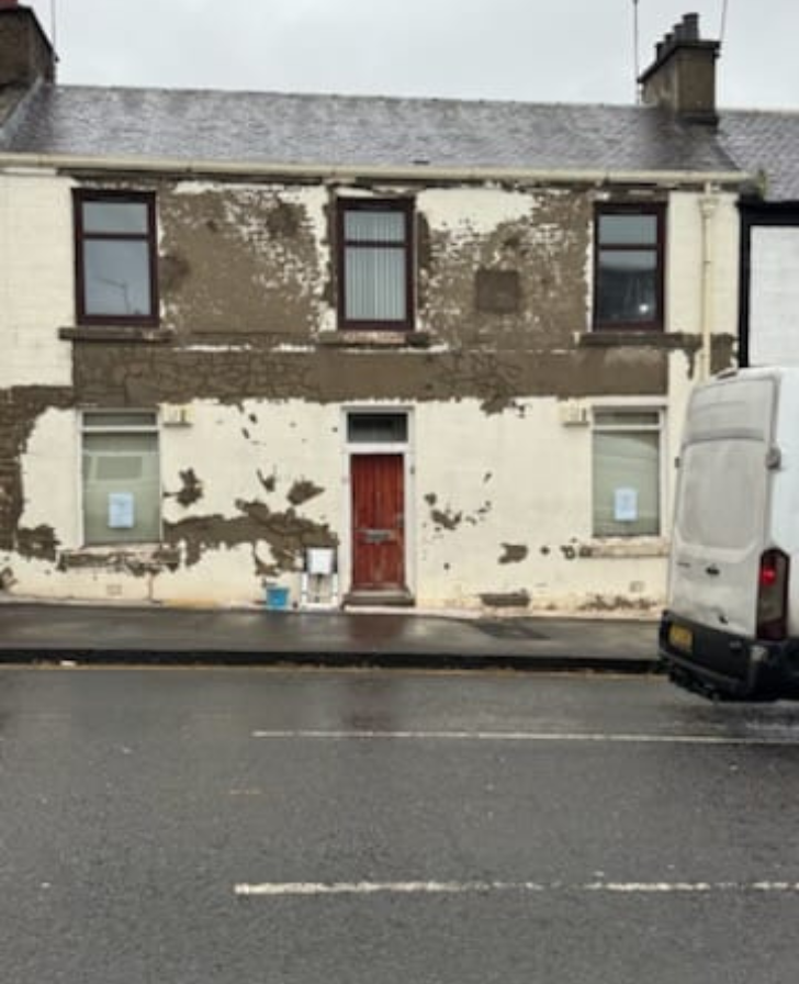 House in need of external restoration